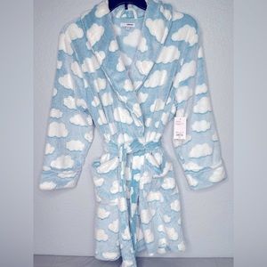 Brand New Super Soft Sonoma Robe